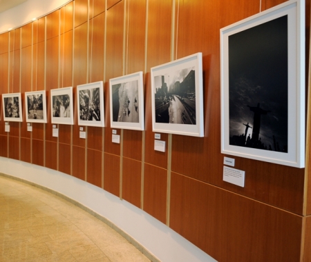 14 şehir, 14 fotoğrafçı,  14 gün sergisi