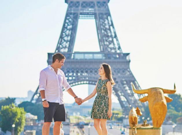 7 bin 500 Türk’ün Paris bileti askıda