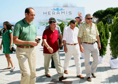 Heramis Tatil Köyü, Altınoluk'ta açıldı...