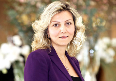 Dünya gündeminde olumsuz şekilde yer almamalıyız…