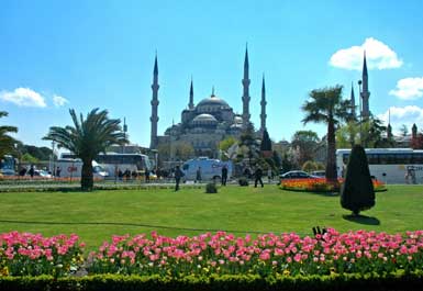 Skandalın adresi Sultanahmet Meydanı...