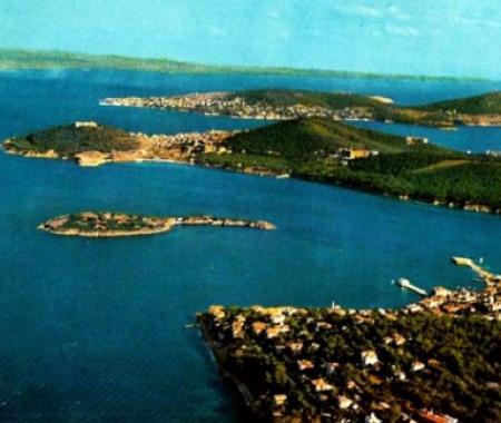 Adalar’da tarihi karar