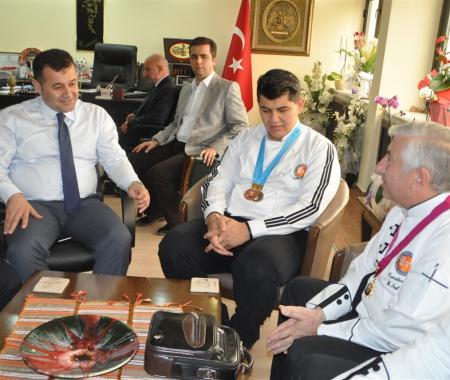 Alanya’lı aşçılar madalya ile döndüler