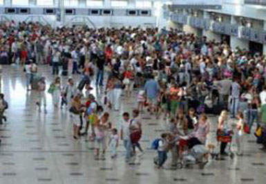 Yabancı turist sayısı, 25.6 milyona ulaştı...
