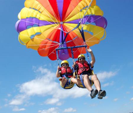 Antalya’da parasailing kazası: 4 turist yaralı