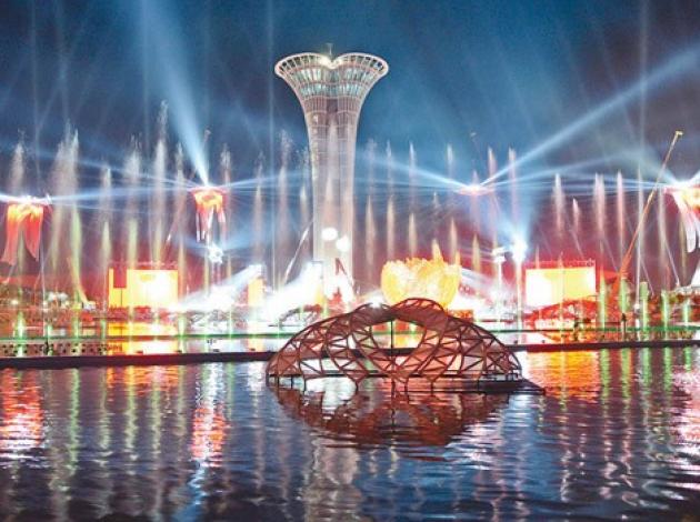 Antalya Expo'yu kime yaptık?