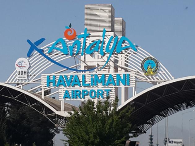 Antalya Havalimanı’nı alarma geçiren olay 