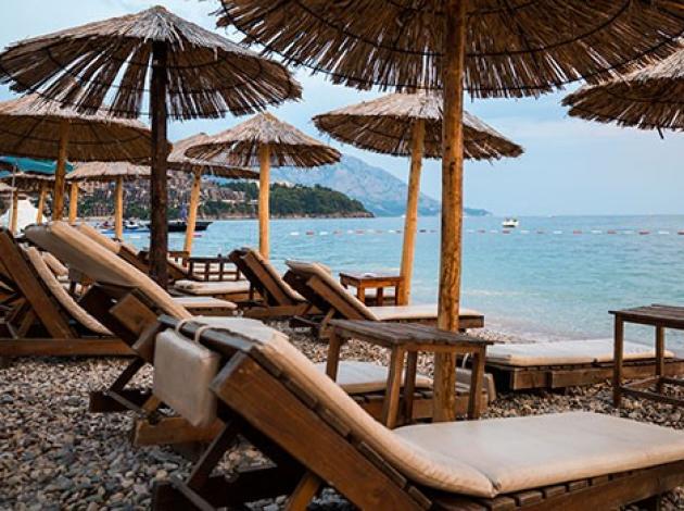 Antalya'nın turist kaybı % 48