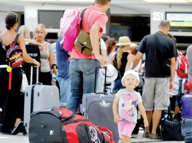 Antalya turizm sezonunu -5'le kapattı