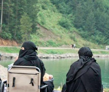 Arap turist için evlerinden vazgeçtiler