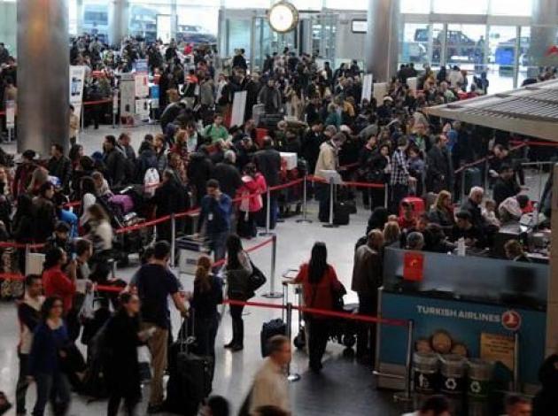 Atatürk Havalimanı'nda kontrol skandalı