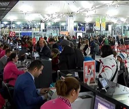 Atatürk Havalimanı'nda tatil yoğunluğu