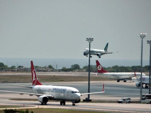 Atatürk Havalimanı'nda fırtına alarmı!