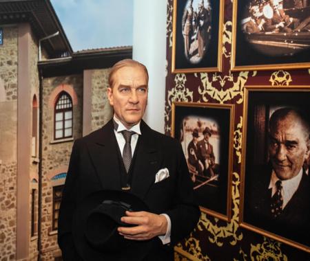 Atatürk'ün balmumu heykeli Madame Tussauds İstanbul’da