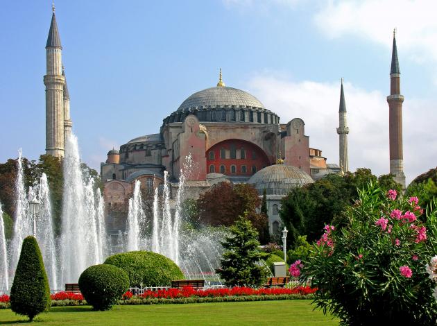 Ayasofya ve Topkapı engelliler için düzenlenecek