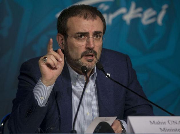 Bakan Ünal: Turisti uçak kapısında karşılayacağız