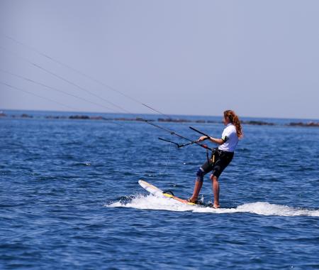 Bozcaada Avrupa'nın en iyi Kiteboard sporcularını ağırlıyor