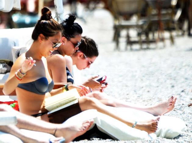 Çinli Turist kalıplara sığmıyor