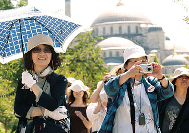 Çinli turistler Almanları tahtından edecek...