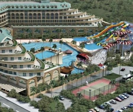 Crystal Waterworld Resort & SPA 1 yaşında