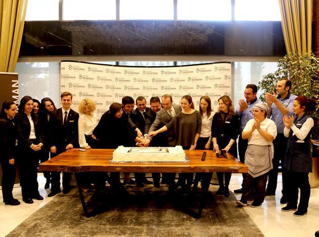 Dedeman Trabzon birinci yılını kutladı