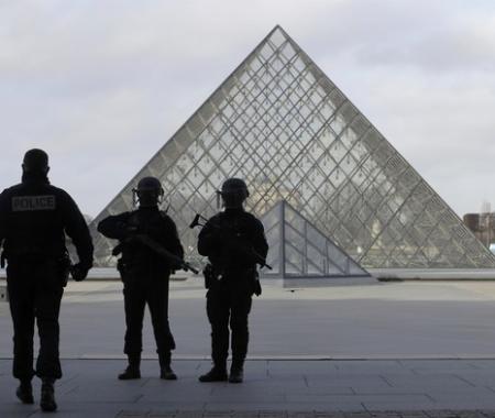 Dünyaca ünlü müzede terör paniği