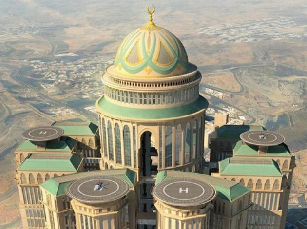 Dünyanın en büyük otelinin açılışı ertelendi