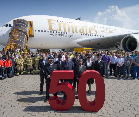 Emirates, 50. Airbus 380'ini teslim aldı