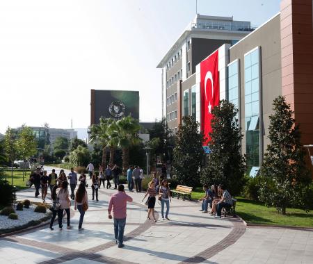 Er Yatırım ve Yaşar Üniversitesi'nden Turizmde İşbirliği Protokolü 