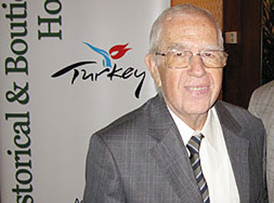 ÖZBİ'nin kurucusu Erkin Üstar vefat etti…