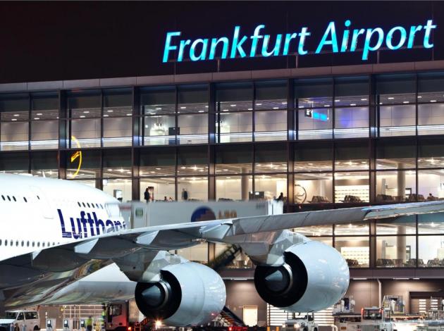 Frankfurt Havalimanı'nda biber gazlı saldırı 