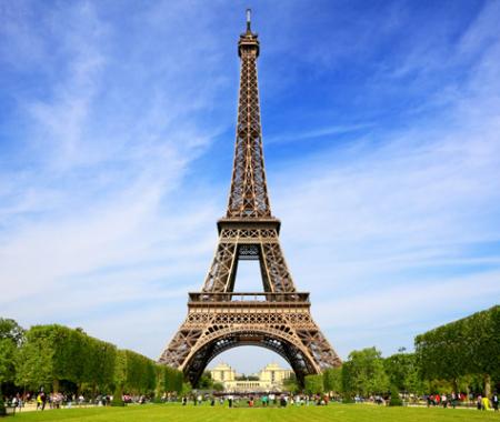 Fransa'da turist otobüsüne silahlı saldırı