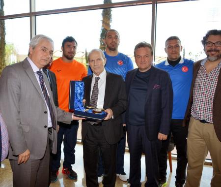 Gloria Sports Arena’ya anlamlı ziyaret