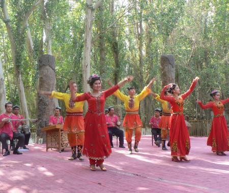 Güneşin merkezi, üzüm ve dansın başkenti: Sincan