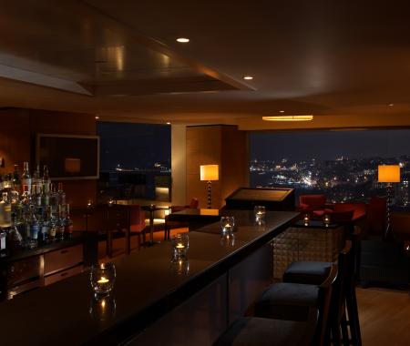 Hilton ışıklarını söndürüyor