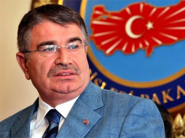 İdris Naim Şahin'e otel şoku