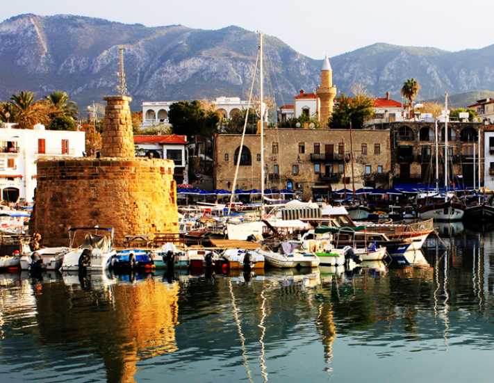 Kıbrıslı turizmcilerin '20 Dolar' isyanı