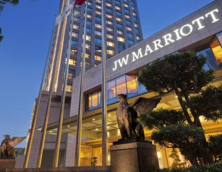 Çin JW Marriott'ı cezalandırdı
