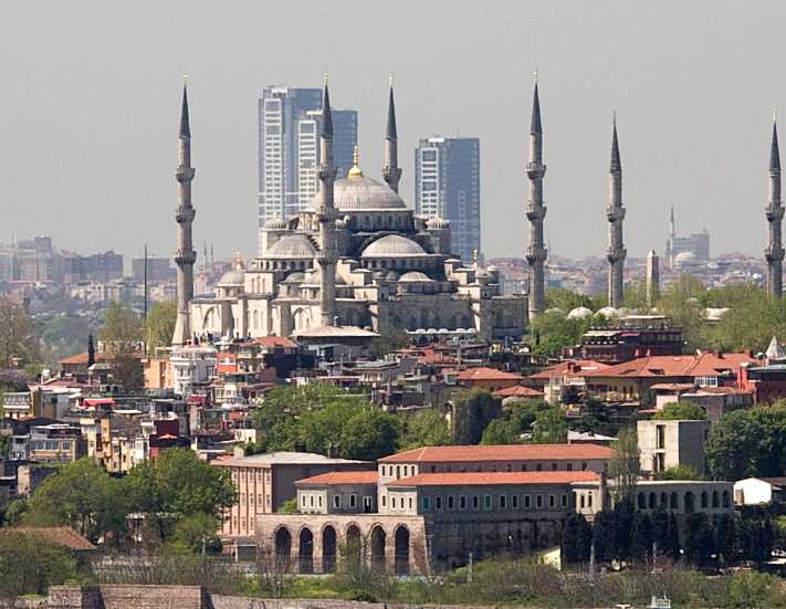 Kim takar İstanbul'un silüetini