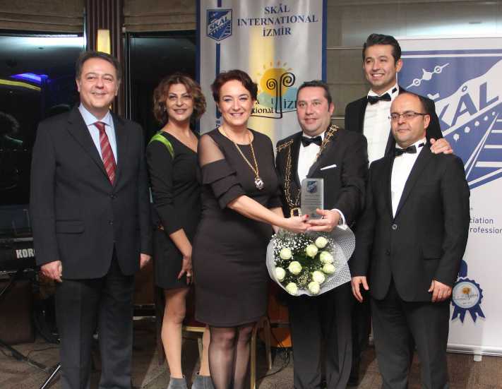 Skal İzmir’de görev değişimi