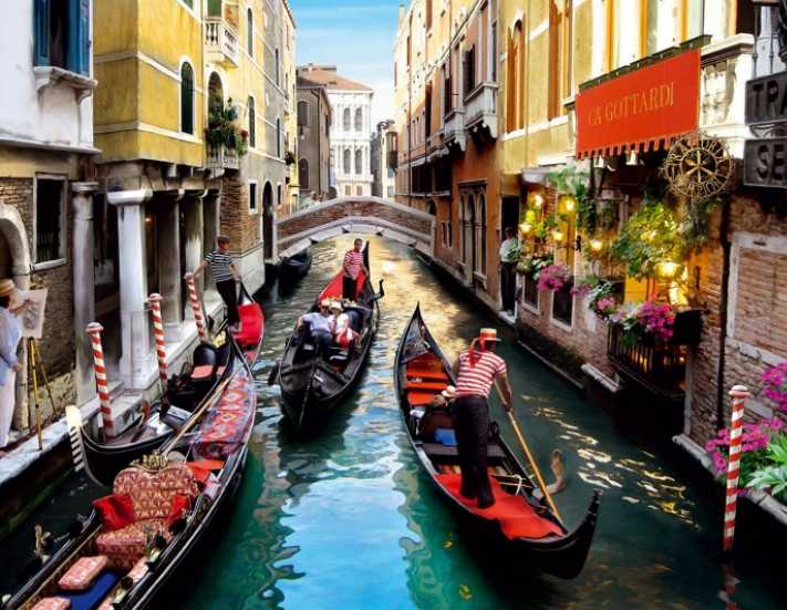 Venedik'e günlük turist kotası geliyor