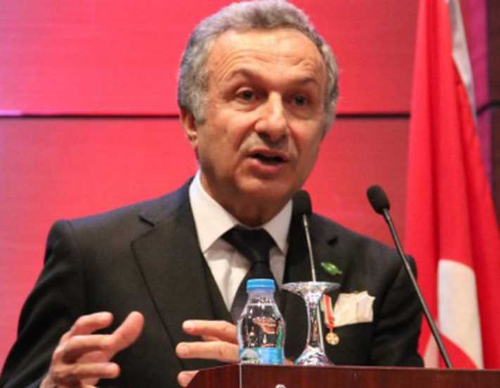 Başaran Ulusoy ne yapmaya çalışıyor?
