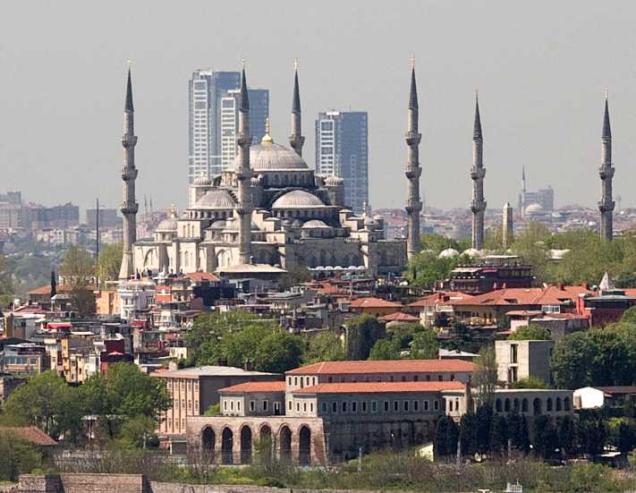 Silüeti bozan yapılara 'Resmen' tıraş geldi