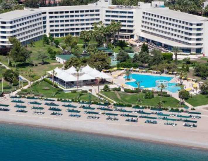 Mirage Park Resort Hotel yaza hazır