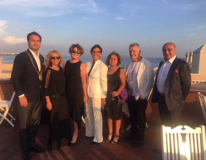 Skal International İstanbul'un eşli gecesi gerçekleşti