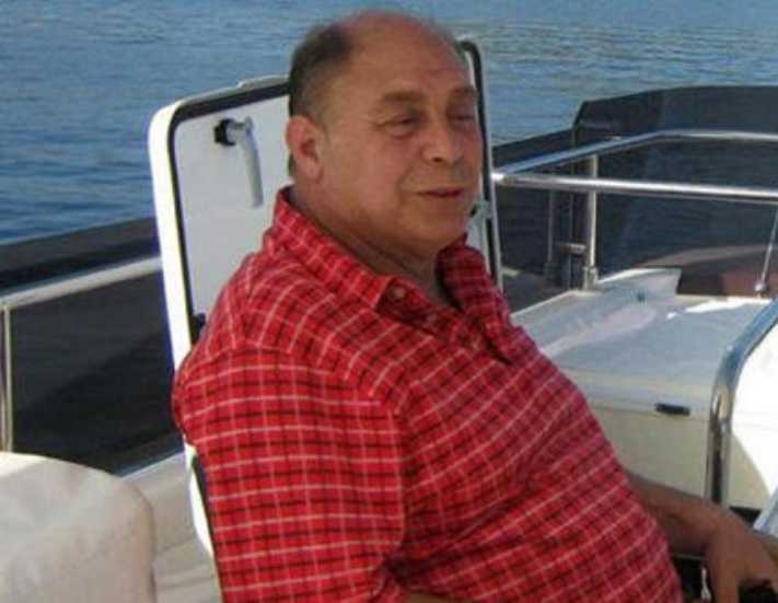 Kemerli turizmci odasında ölü bulundu