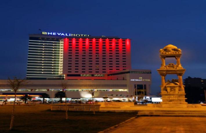 TÜROB'tan Nevali Otel'e destek