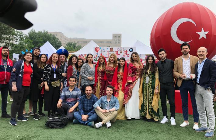 Çin'deki Türk öğrenciler kültür elçisi oldu