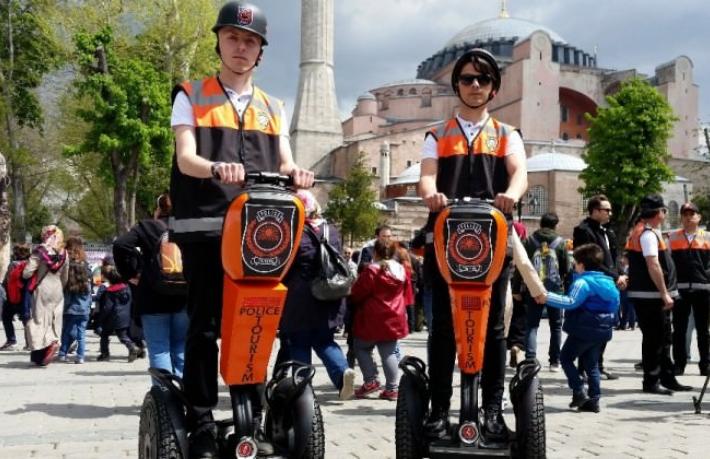 Turizm polisi en çok kime ceza yazdı?