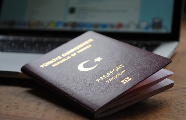 Yeni yılda pasaport ücretlerine  büyük zam